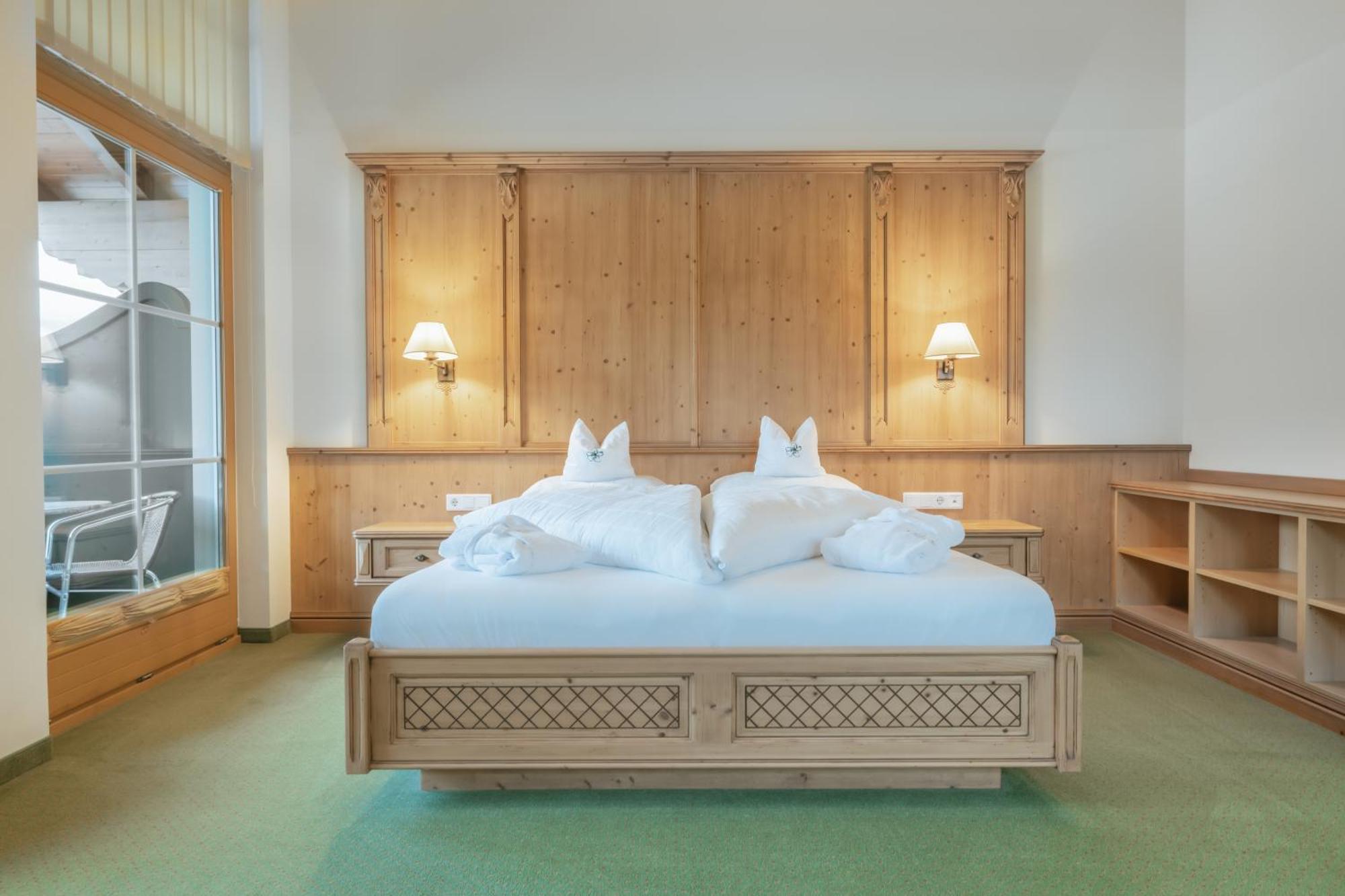Kerschdorfer - Wohlfuehlhotel Garni - Adults Only Kaltenbach Kültér fotó