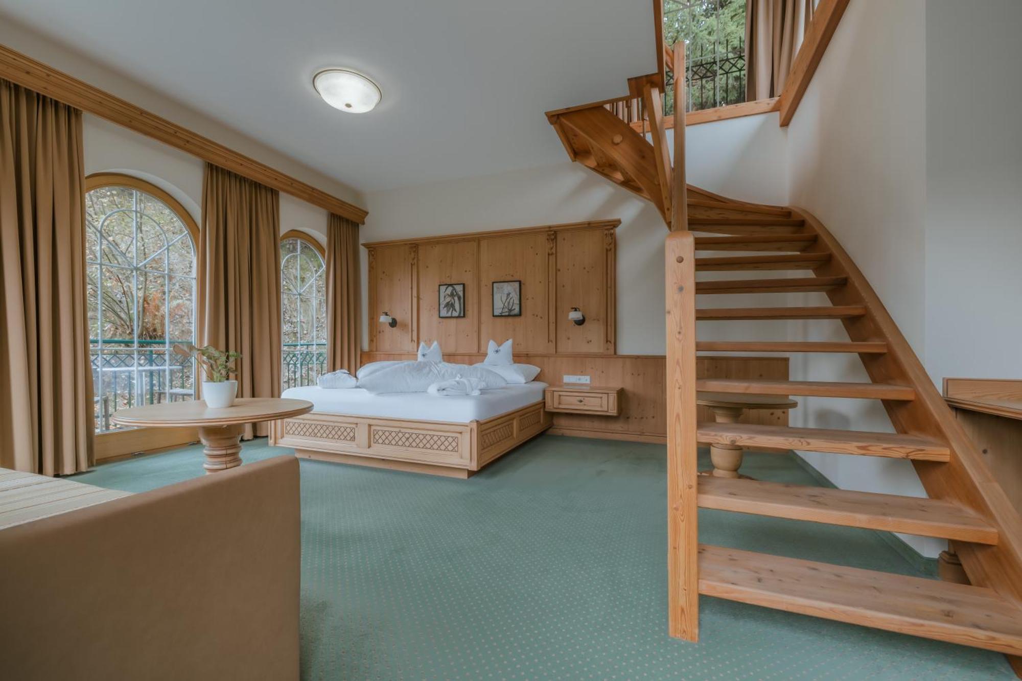 Kerschdorfer - Wohlfuehlhotel Garni - Adults Only Kaltenbach Kültér fotó